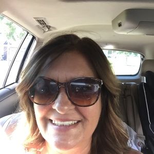 Meet your Posher, Rosaria